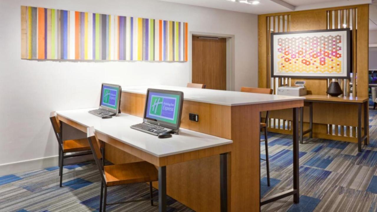 Holiday Inn Express & Suites Ripley By Ihg Экстерьер фото