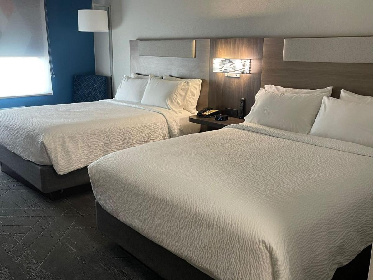 Holiday Inn Express & Suites Ripley By Ihg Экстерьер фото
