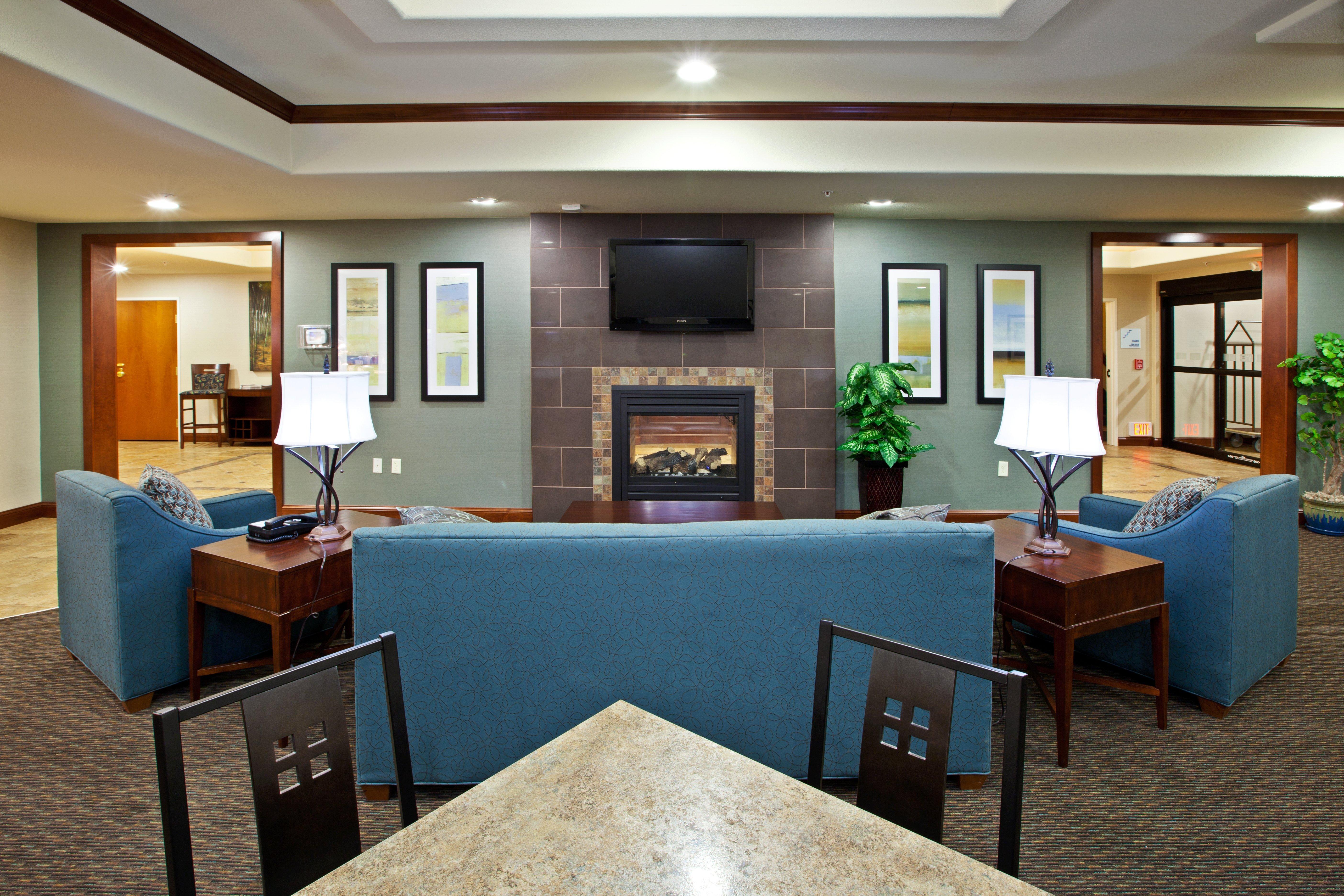 Holiday Inn Express & Suites Ripley By Ihg Интерьер фото