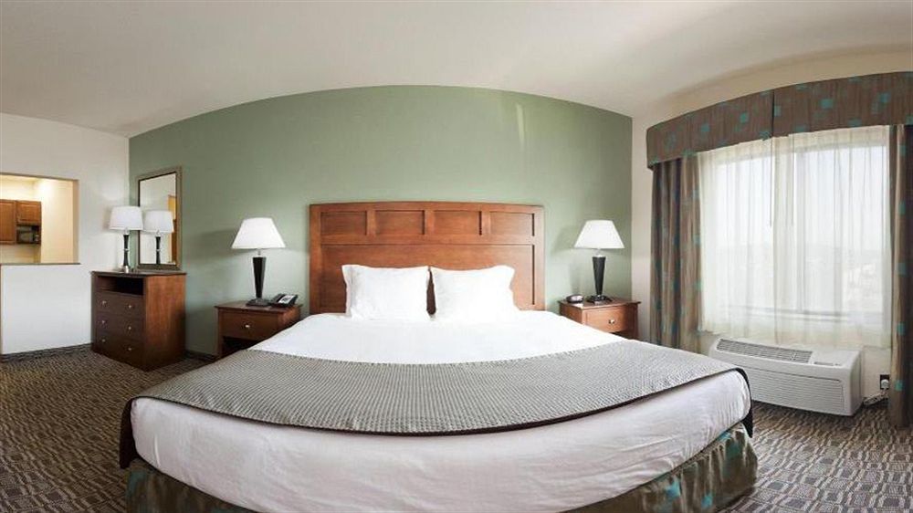 Holiday Inn Express & Suites Ripley By Ihg Экстерьер фото