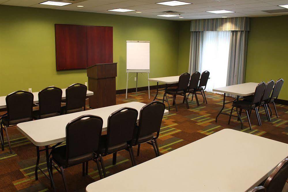 Holiday Inn Express & Suites Ripley By Ihg Экстерьер фото