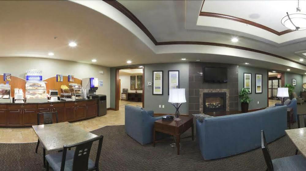 Holiday Inn Express & Suites Ripley By Ihg Экстерьер фото